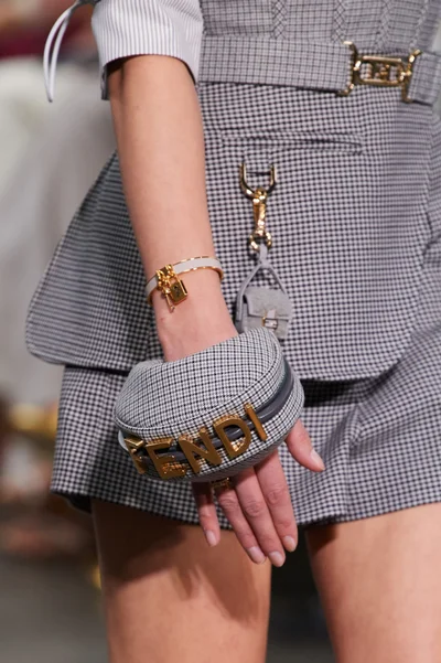 Look 142